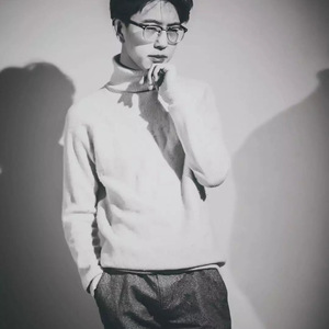 黑人与亚洲女深喉呕吐
